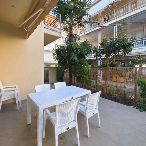 Deluxe Two-Bedroom Apartment n. 2 photo 2