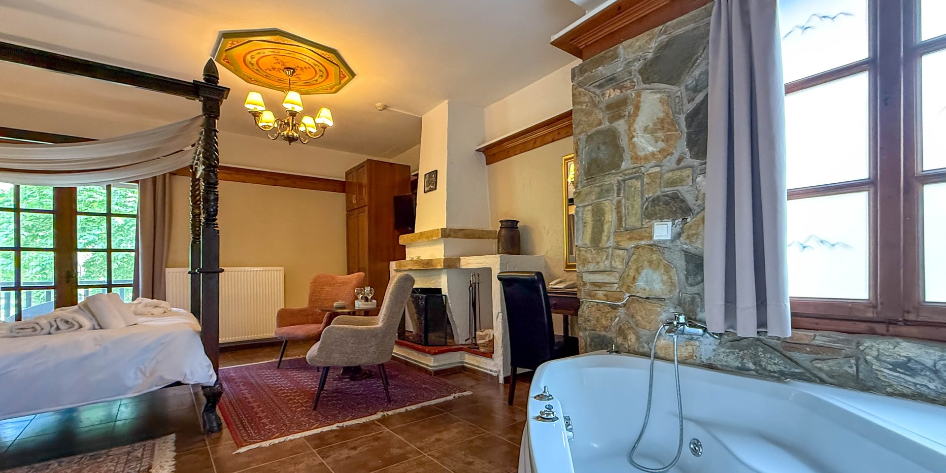 King Suite with Spa Bath for 2