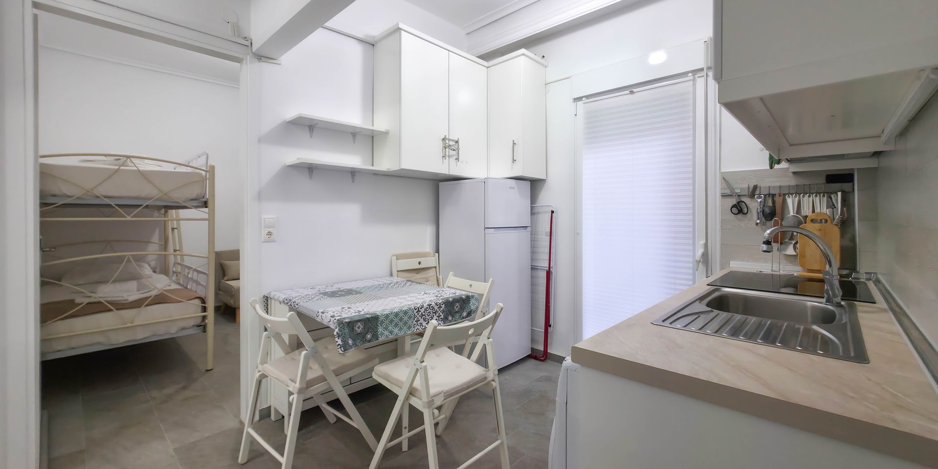 Efficiency, family management, and the 2-minute beach walk.