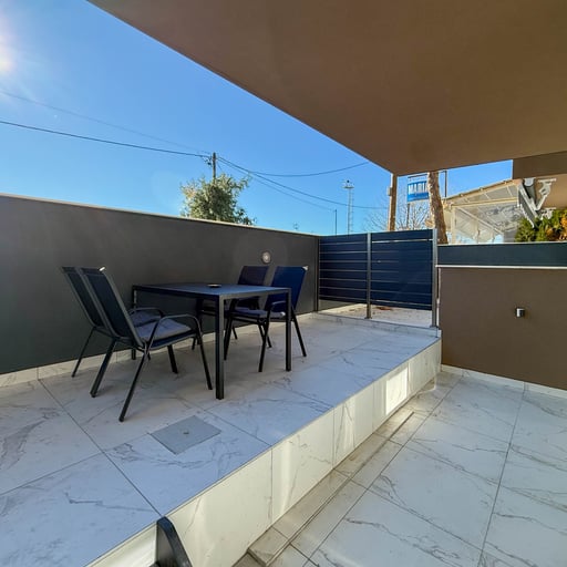 Melissa no.3 photo 9