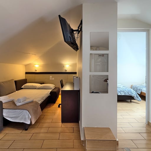 One-Bedroom Loft photo 21