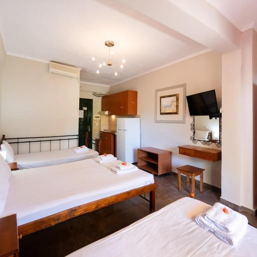 Quadruple Room photo 1