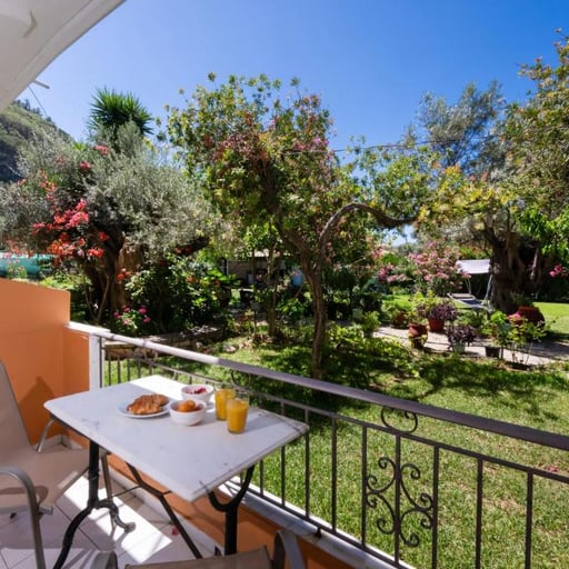 Quadruple Room photo 5