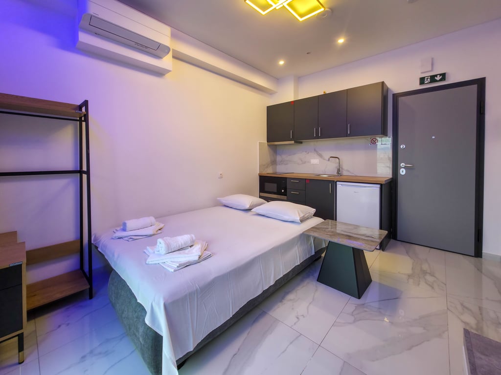 DELFINI Suites by SDR