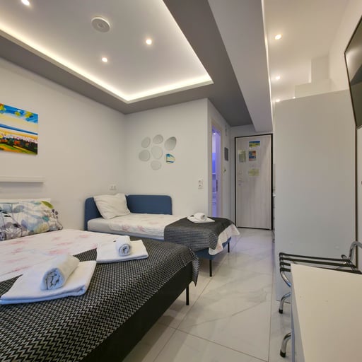 27 - DANAI Studios by SDR photo 6