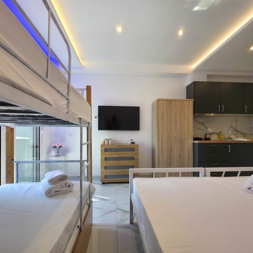 Deluxe Suite no. 5A photo 2