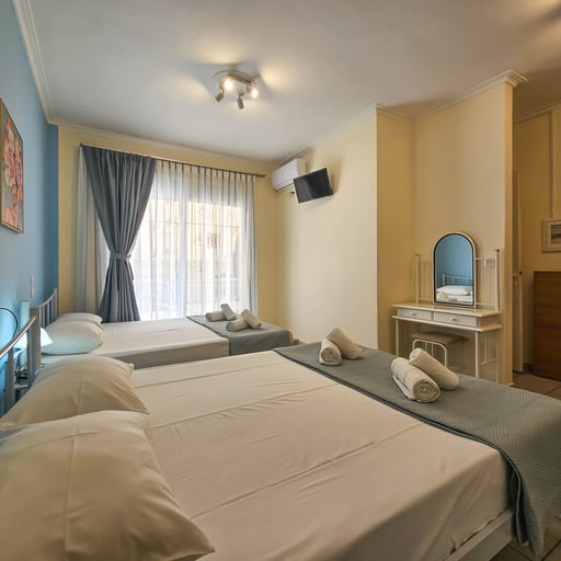 Chariclia Hotel photo 1