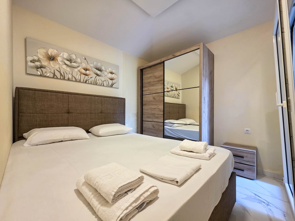 Ground Floor Apartment n. G6