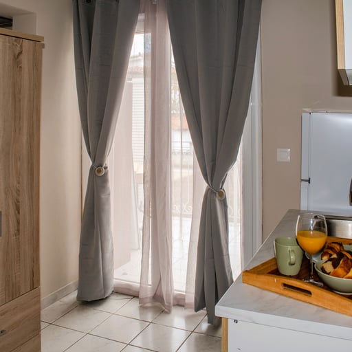 One Bedroom Apartment with kitchenette and Veranda photo 1