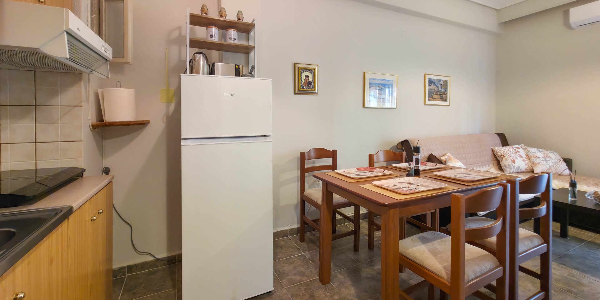 The Perfect Large Family Retreat in Central Paralia Katerini