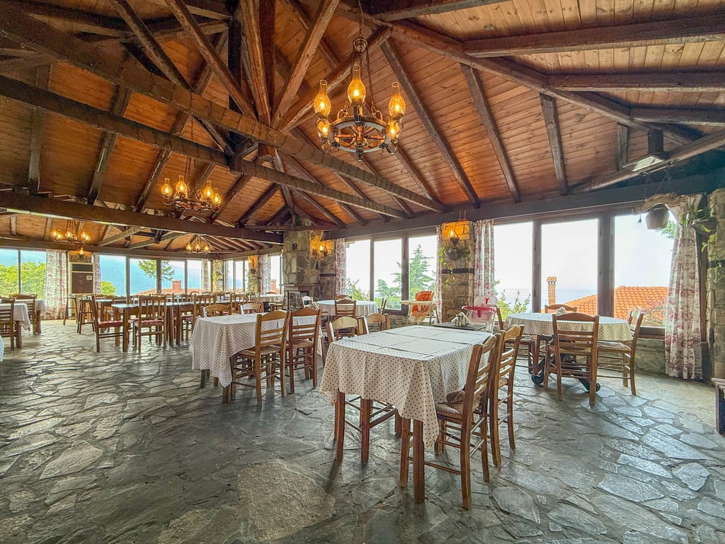 Pliades Guesthouse in Παλαιός Παντελεήμον Palaios Panteleimonas, photo #23