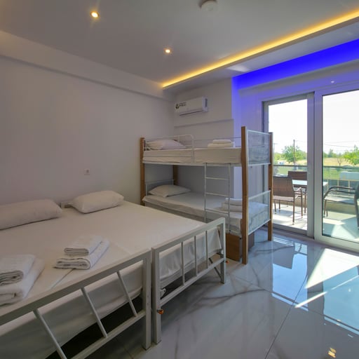 Deluxe Suite no. 5A photo 3