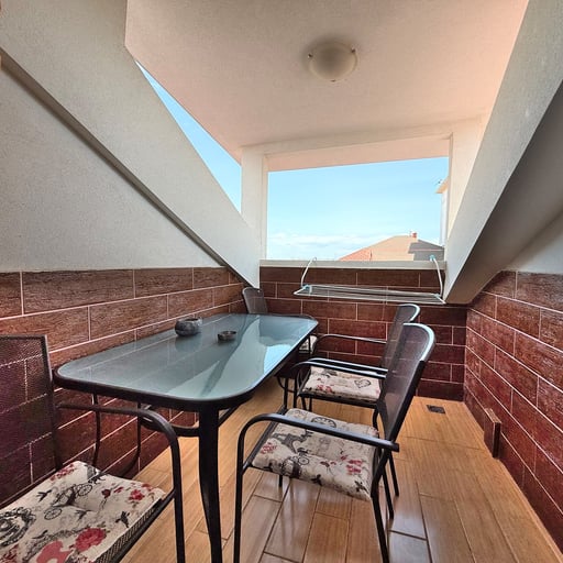 One-Bedroom Loft photo 18