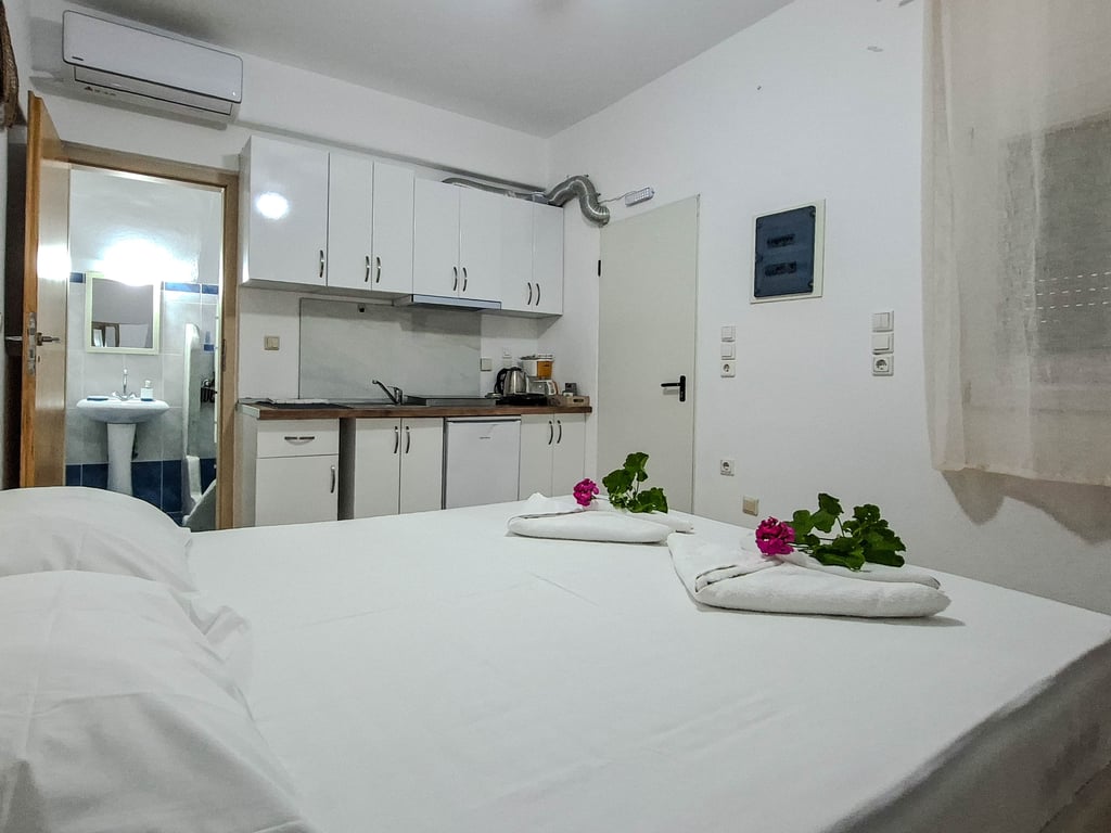 Olympio Luxury Studio Paros in Paros Paros, photo #7