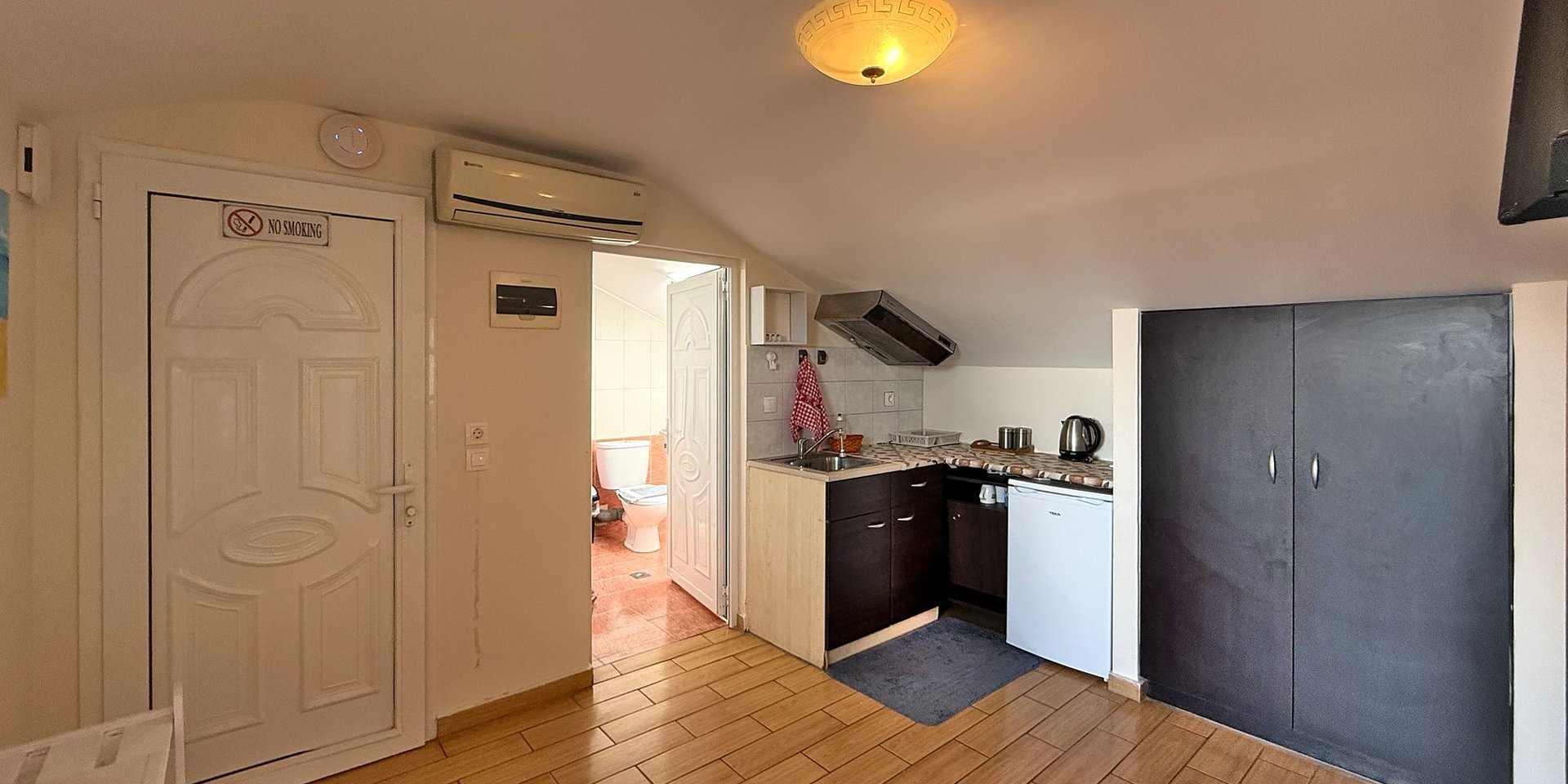 Traditional Hospitality & Modern Self-Catering in Paralia Katerini