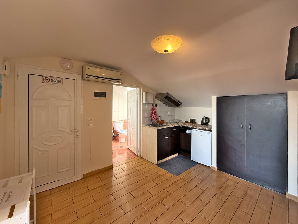 Traditional Hospitality & Modern Self-Catering in Paralia Katerini