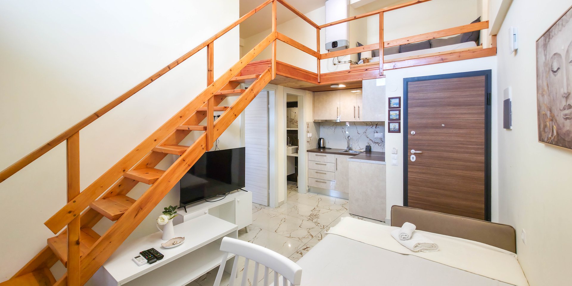 Seaside Romance & Mythical Views: The Perfect Couple’s Stay at Blue Star Suites