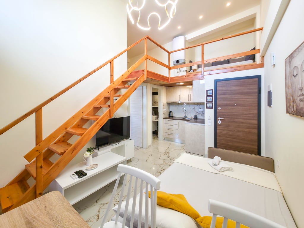 Seaside Romance & Mythical Views: The Perfect Couple’s Stay at Blue Star Suites