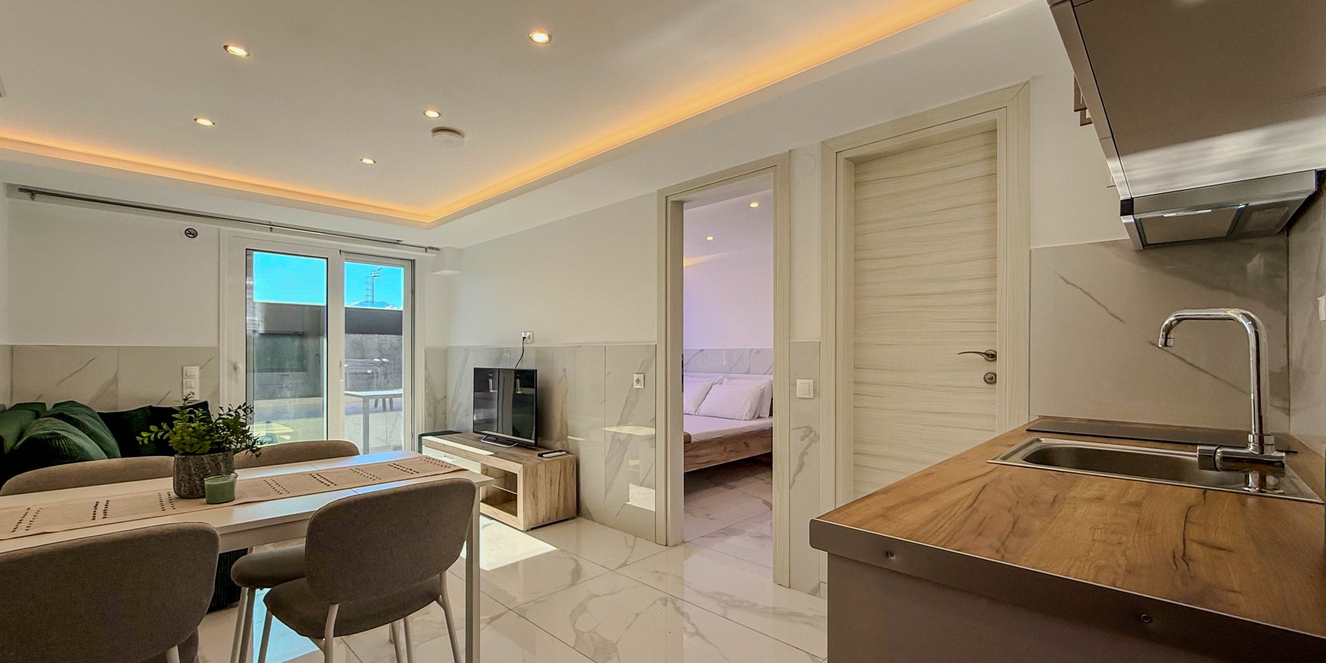 Relaxed Self-Catering in a Peaceful Corner of Paralia Katerini