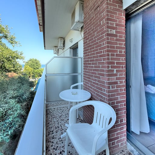 Superior Triple Room photo 6