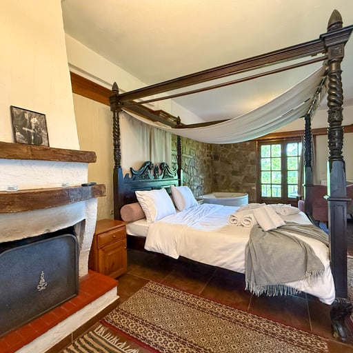 King Suite with Spa Bath for 3 photo 6