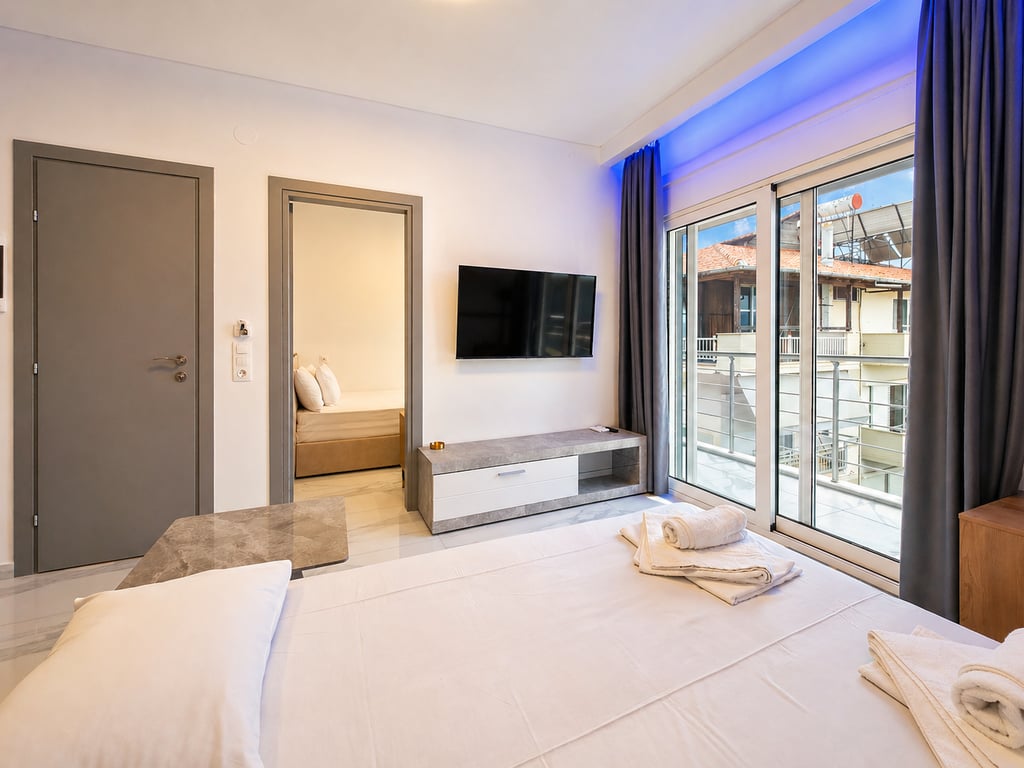 DELFINI Suites by SDR