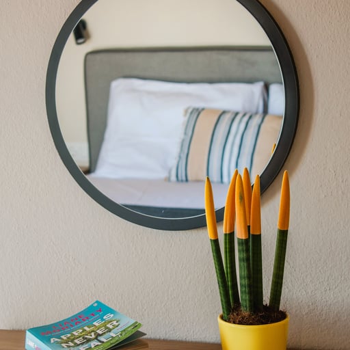 One Bedroom Sea View Apartment with kitchenette, Balcony, 3rd Floor photo 2