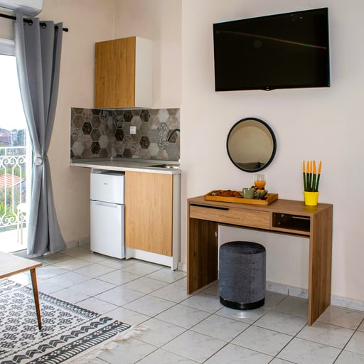 One Bedroom Apartment with kitchenette, Balcony, 2nd Floor. photo 1
