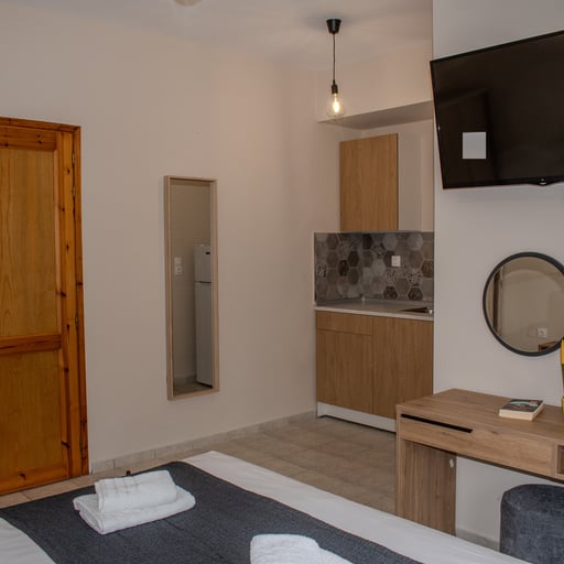 Double Room with kitchenette and Balcony, 1st Floor photo 1