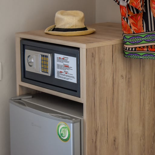 Luxury Double Room, Balcony, Sea View photo 9