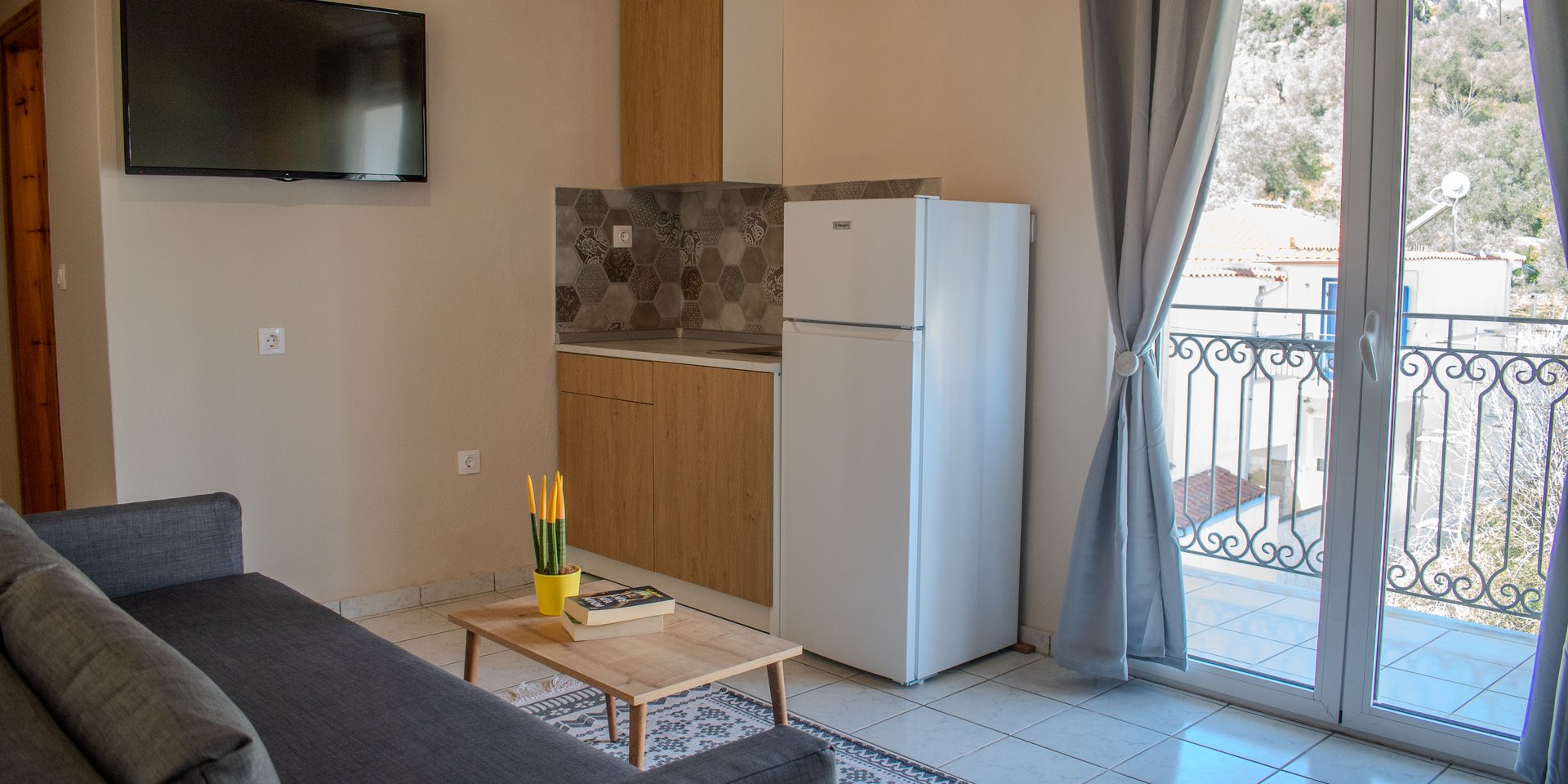 One Bedroom Apartment with kitchenette, Balcony, 2nd Floor