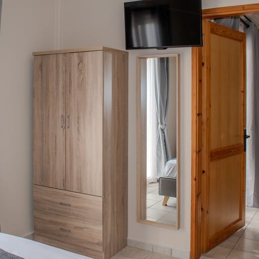 One Bedroom Apartment with balcony, 1st Floor photo 1