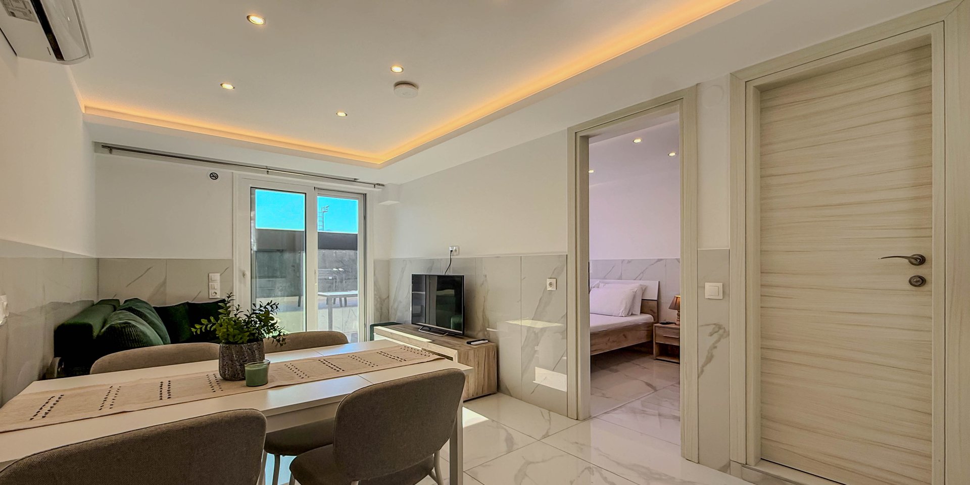 Poolside Luxury & Modern Comfort: Your Perfect Couple's Retreat at MELISSA Suites