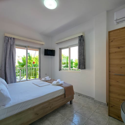 ARETI Suites by SDR photo 11