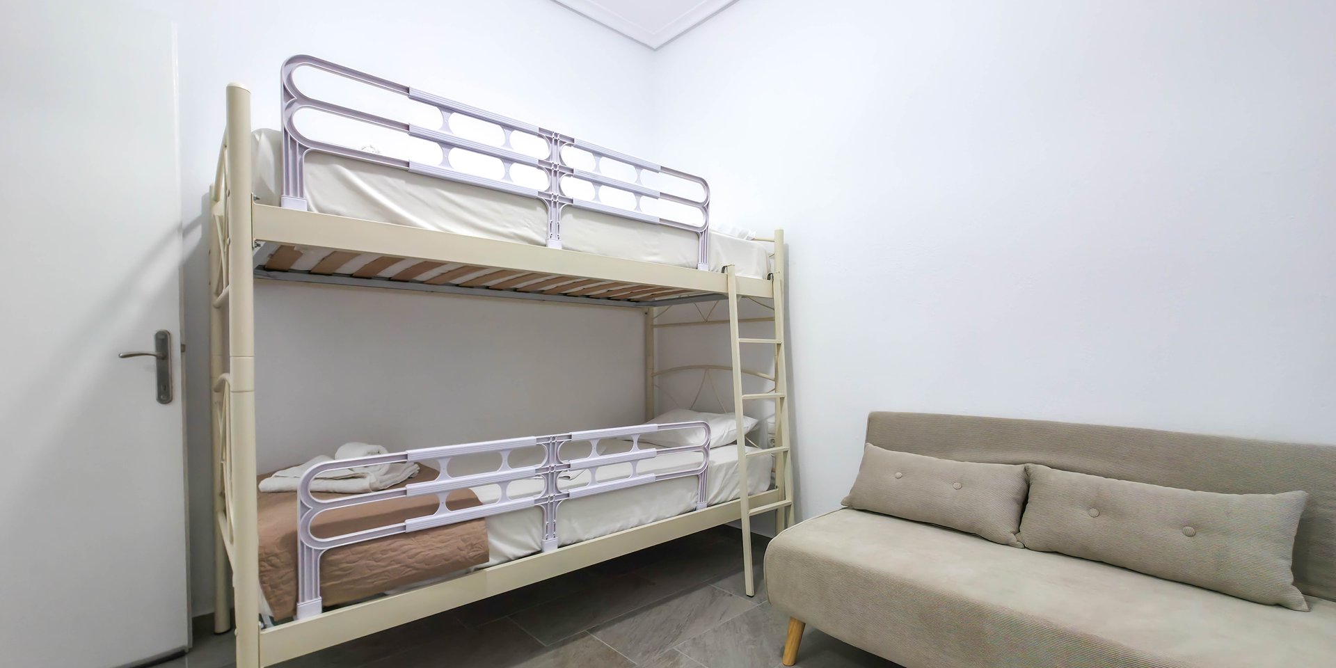 Swiss Apartment by SDR: Your Premium Two-Bedroom Home Office in Paralia Katerini