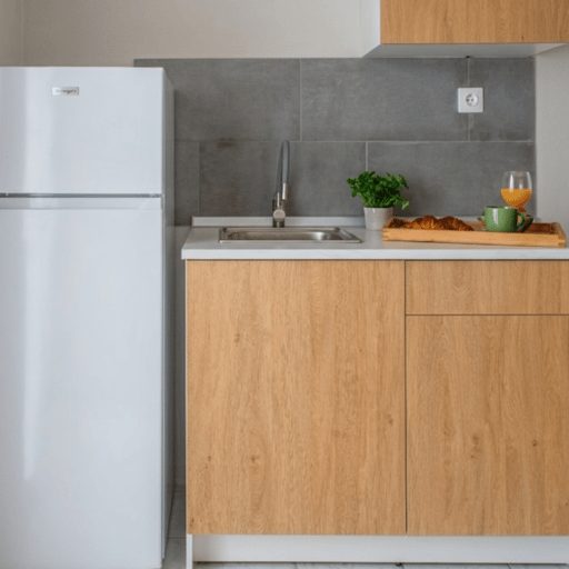 One Bedroom Apartment with kitchenette and Veranda photo 2