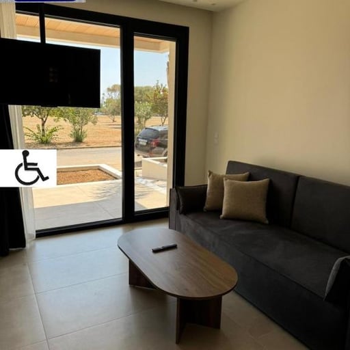 Apartment - Disability Access photo 5