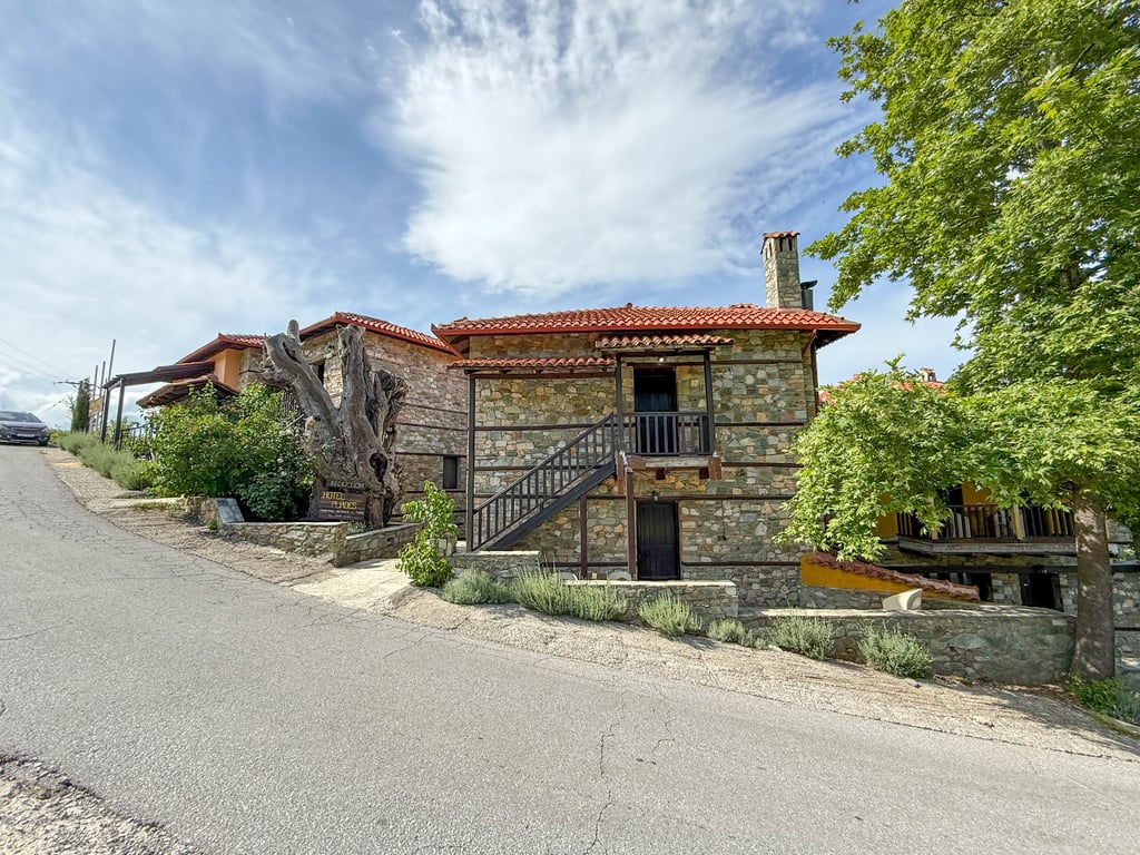 Pliades Guesthouse in Παλαιός Παντελεήμον Palaios Panteleimonas, photo #12