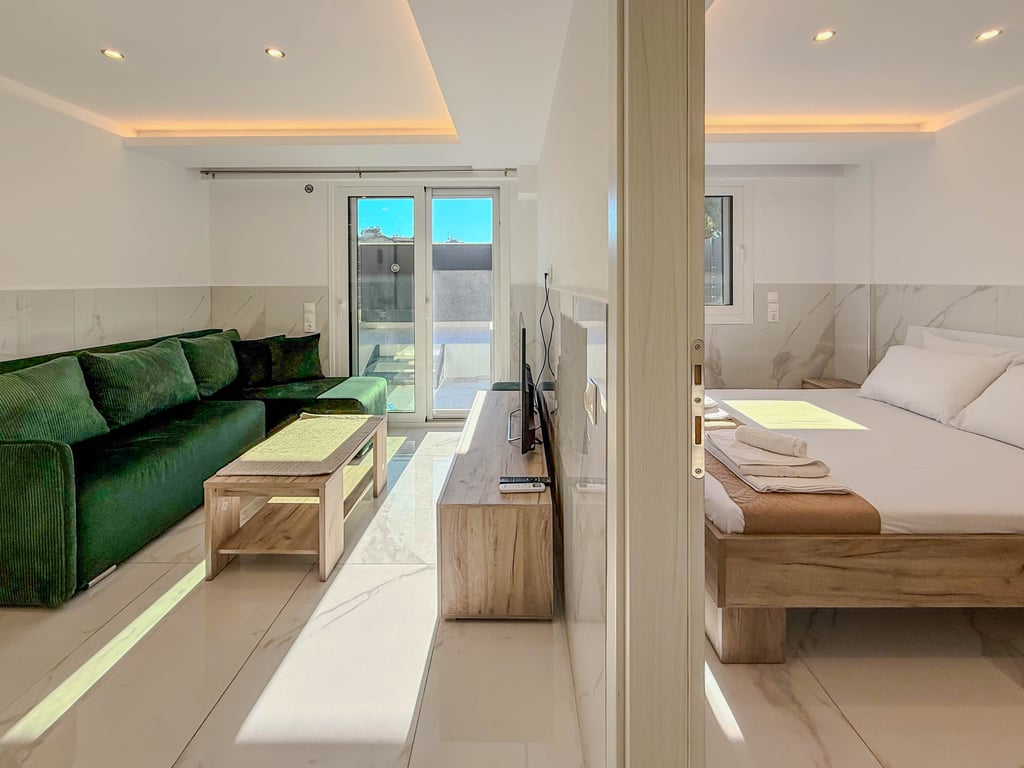 MELISSA Suites by SDR - Fast Wifi & Family Space