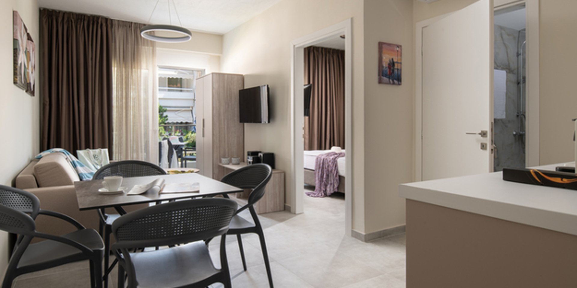 Wheelchair-friendly Deluxe Apartment