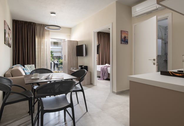 Wheelchair-friendly Deluxe Apartment