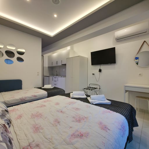 19 - DANAI Studios by SDR photo 1