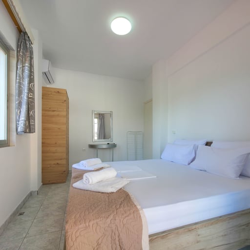 ARETI Suites by SDR photo 8