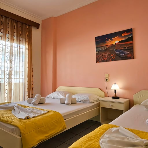 Triple Room Street View photo 5