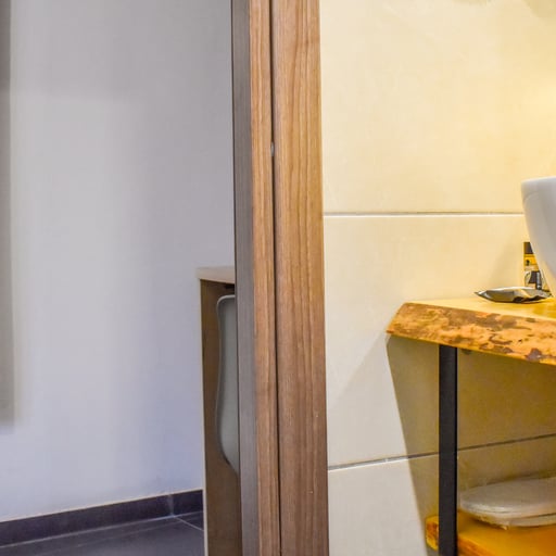 Double Room, Balcony, City View photo 11