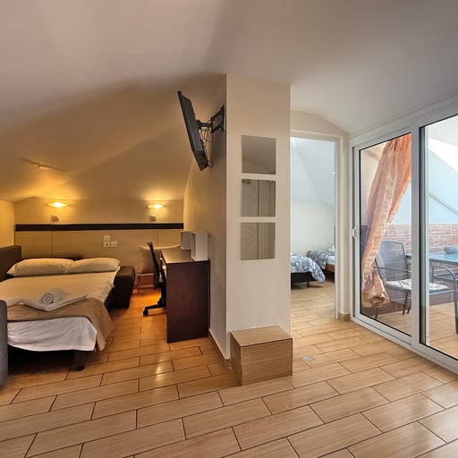 Arhontisa Studios by SDR photo 4