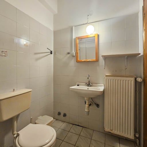 Triple Room with Street View photo 11