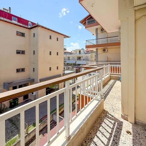 Apartment 4 photo 22