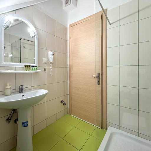 Triple Room photo 18