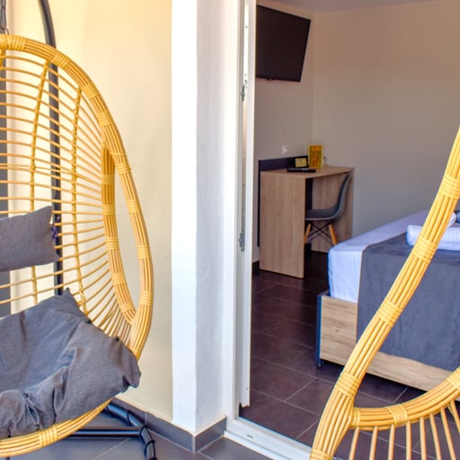 Luxury Double Room, Balcony, Sea View photo 12